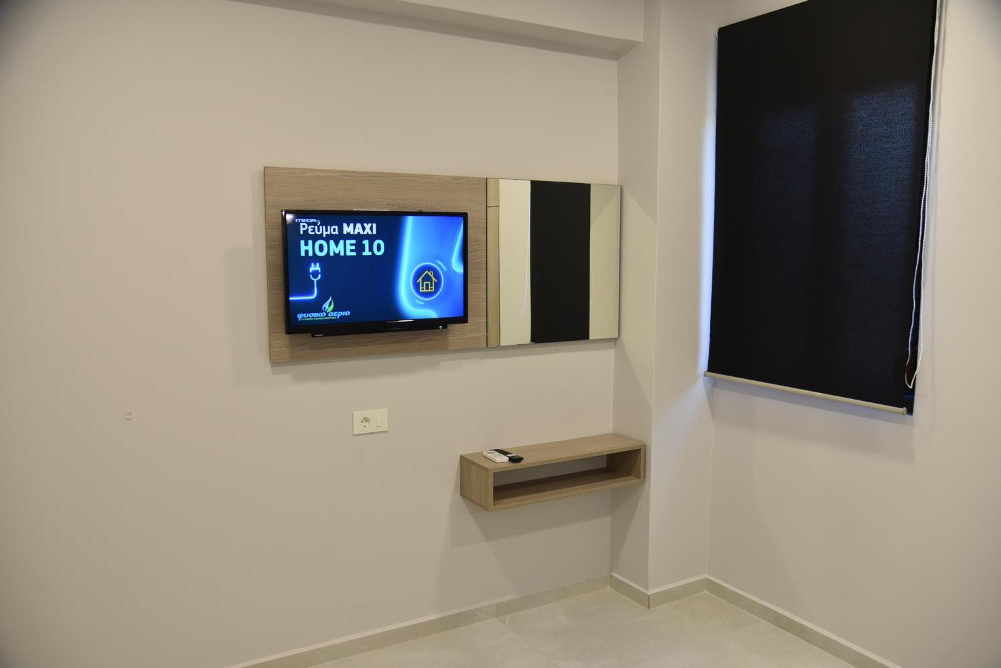 Pirgos Deluxe Apartment - Private Parking Kissamos Bagian luar foto