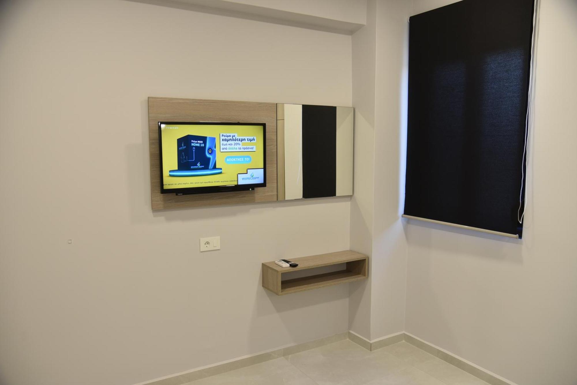 Pirgos Deluxe Apartment - Private Parking Kissamos Bagian luar foto